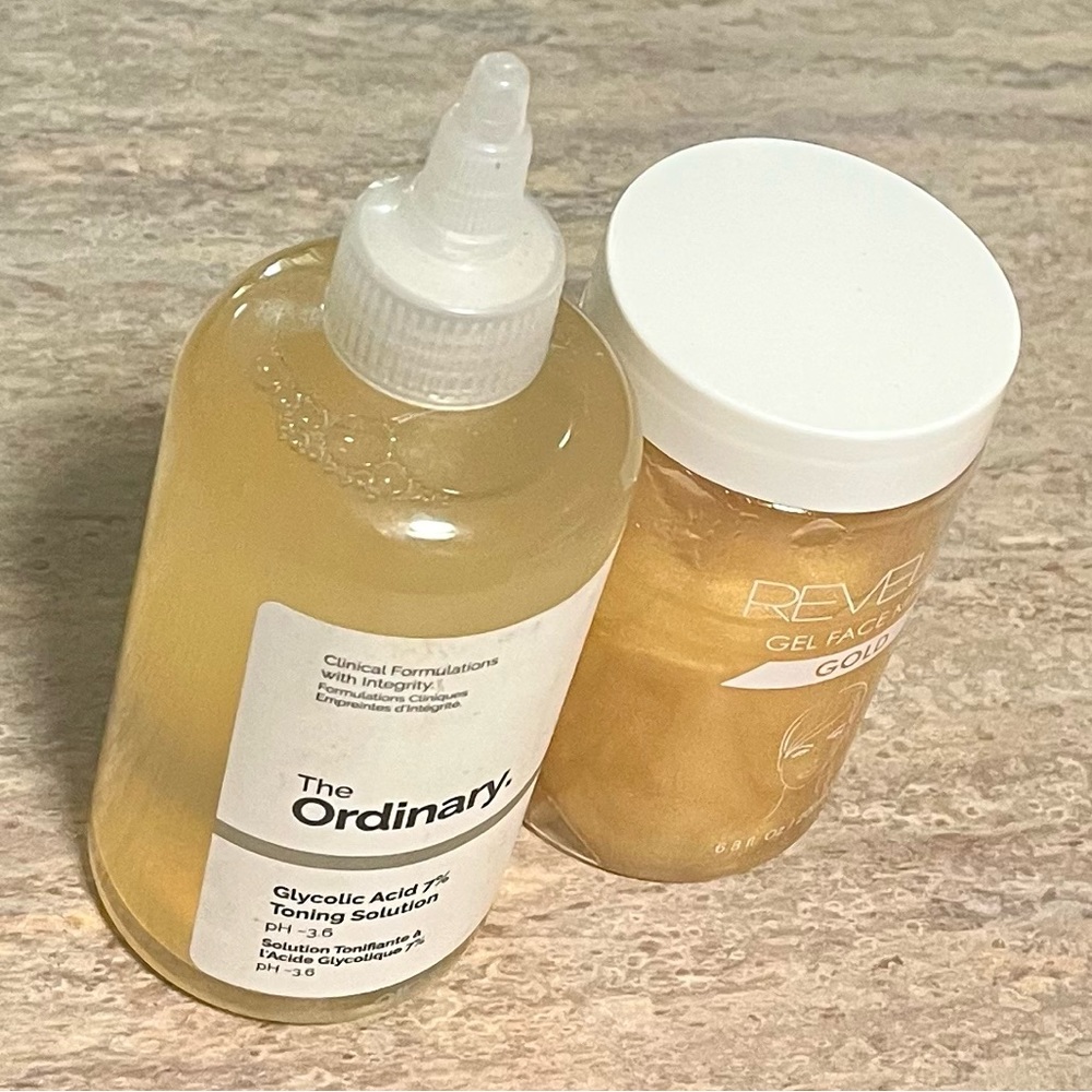 Bundle of Revele gold gel face mask and The Ordinary Glycolic acid toner - Picture 1 of 13
